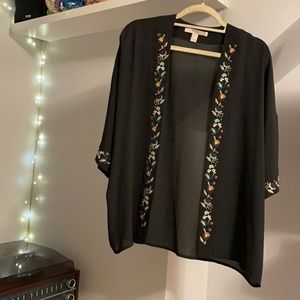 Embroidered navy kimono